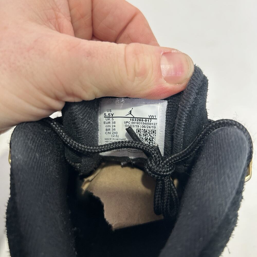 Nike Air Jordan 12 Retro GS “Reverse Taxi” - Picture 8 of 8